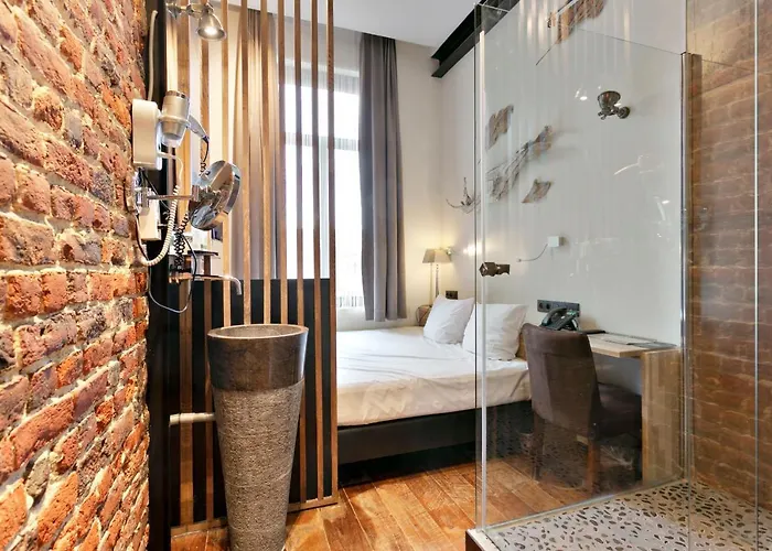 Boutique Saint-gery Hotel 3*