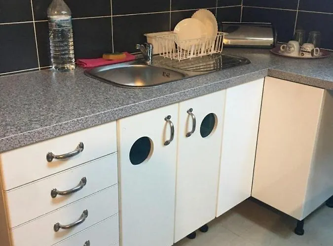 Near The Center With Bathroom And Kitchen 아파트 브뤼셀