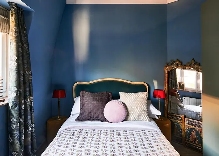 Design Family 2-bedroom House&garden