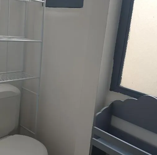 Apartman The Bachelor Backpacker Spot