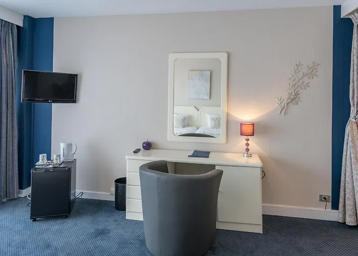 Hotel First Euroflat 4*