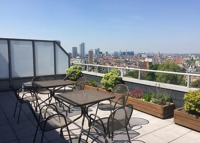 B-aparthotel Ambiorix Aparthotel 4*