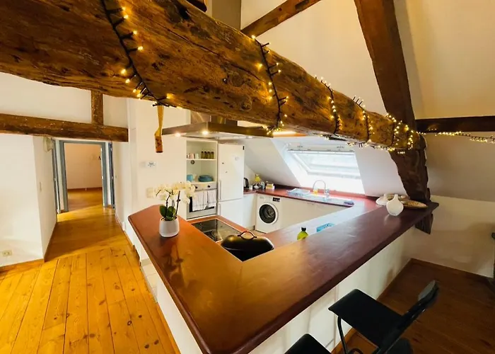 Апартаменты Charming Loft In Prime Location *