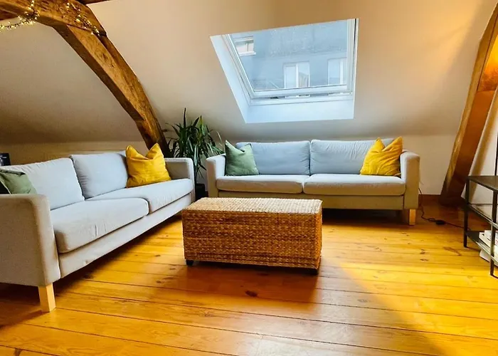 Charming Loft In Prime Location *