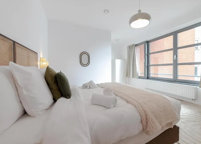 Sweett - Moliere Brüsszel