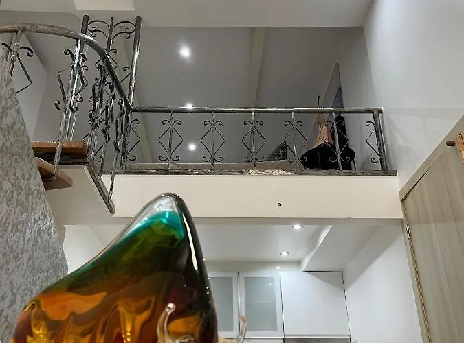 דירה Duplex Situe A 2min De La Gare Du Nord *