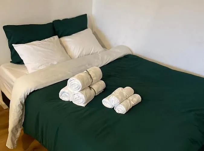 Cozy Studio Near Center *