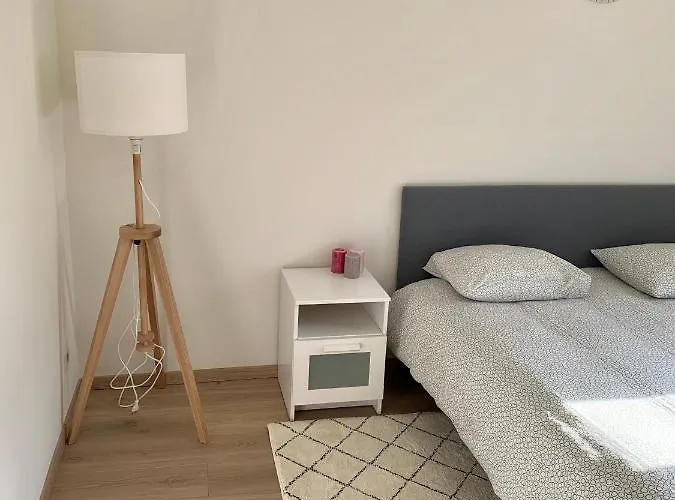 Charming Europarlament Resedence Appartement Brussel