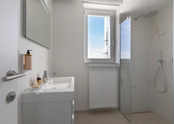 Sweett - De Brouckere *