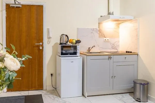 Argonne Gare Du Midi 29 * Brüssel