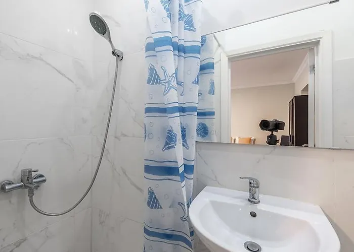 Dupont Gare Du Nord Bruxelas