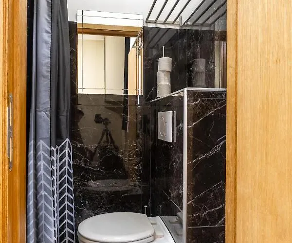 Dupont Gare Du Nord * Bruxelas