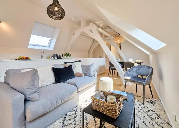 Place Du Grand Sablon Apartament