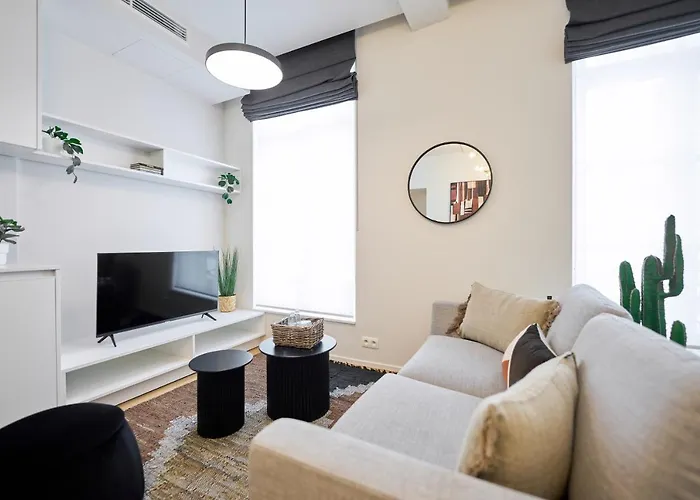 Place Du Grand Sablon Apartament *