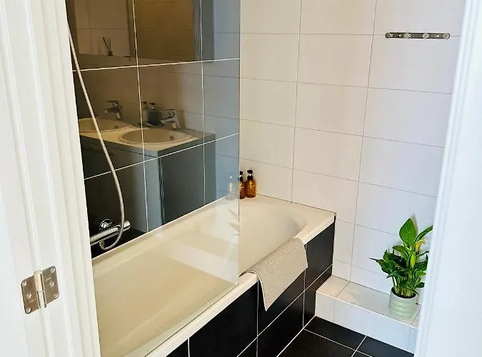 Urbanstay - Grand Place 2 Bd Appartamento *