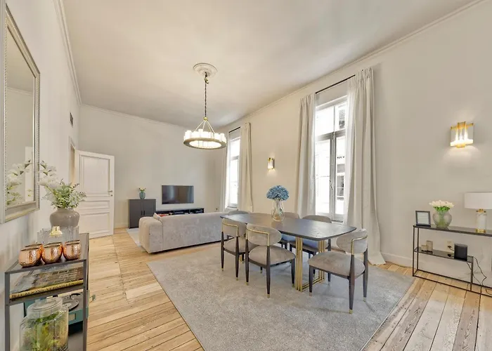 Lägenhet Dans L'hypercentre *