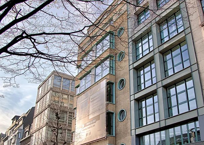 Yadoya מלון בריסל