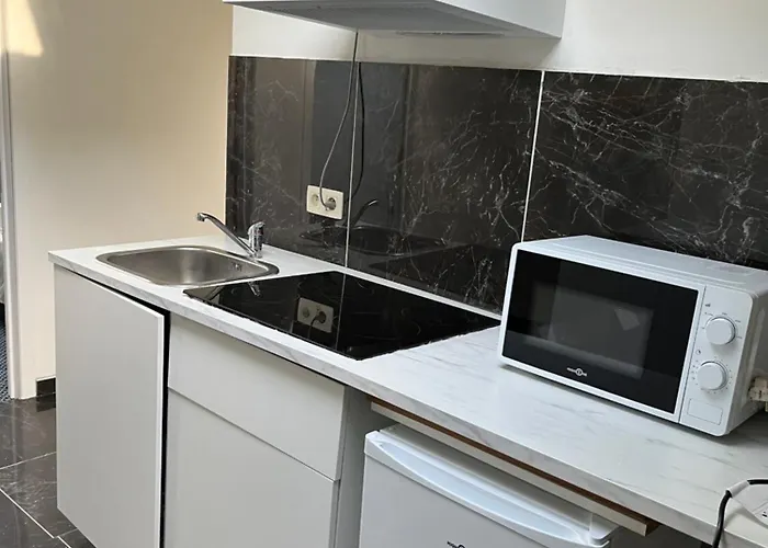 Argonne Gare Du Midi 29 Brüssel