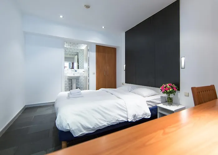 Azimut Flathotel شقة فندقية بروكسل