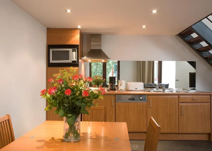 Azimut Flathotel Apart Otel