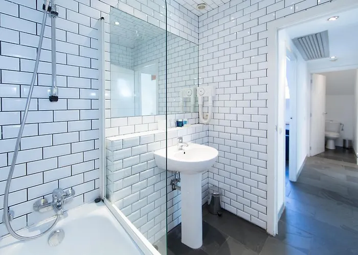 Azimut Flathotel Apart Otel 3*