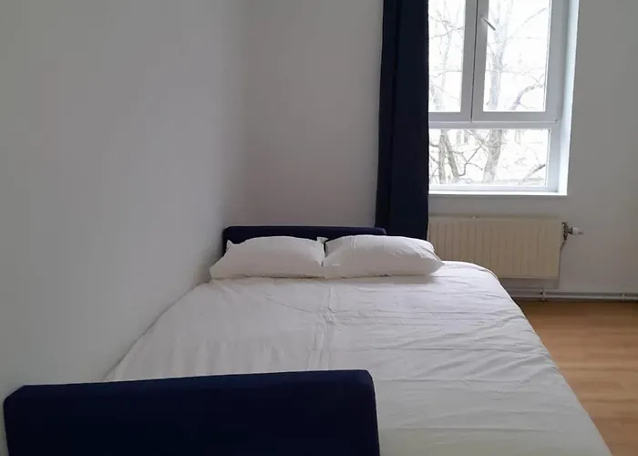 The Boulevard Sleeps 4 Lägenhet