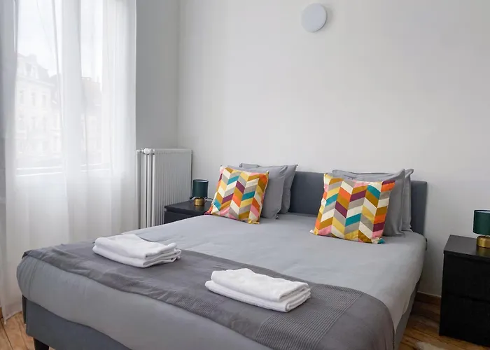 New Cozy In Porte De Hal * Bruselas