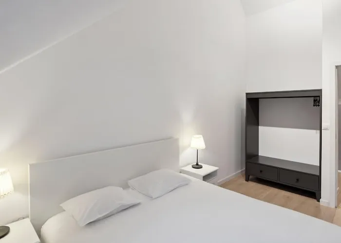 Degroux 82 - Self Check In By Homenhancement 布鲁塞尔