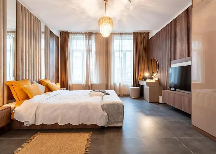 Lejlighed Luxueux 5 *