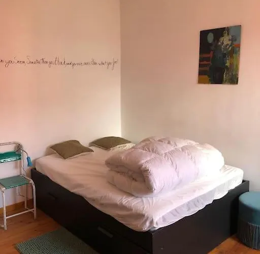 Cozy & Comfy House In Forest!