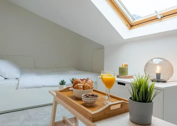 Daire Jette Expo Duplex Brüksel