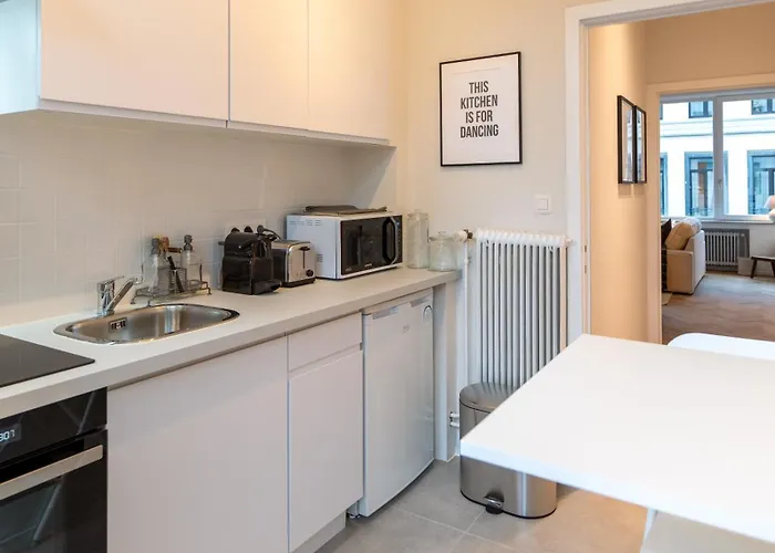 Sublime - Quartier Louise ! דירה