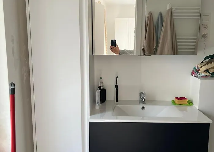 In Maison De Metre In Etterbeek *