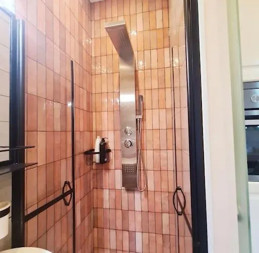 Magnolia Pink New And Fully Equipped Lejlighed *