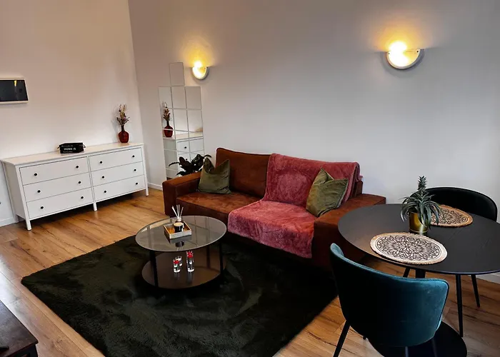 Cozy South-up And Ground Brussels