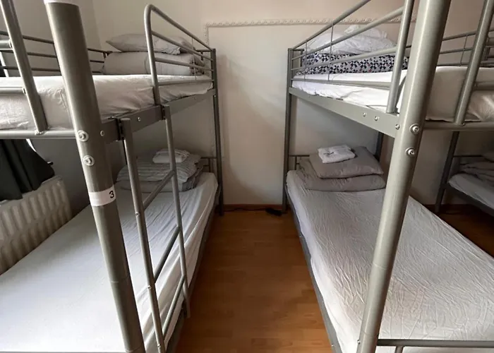 Hostel Etterbeek Youth *