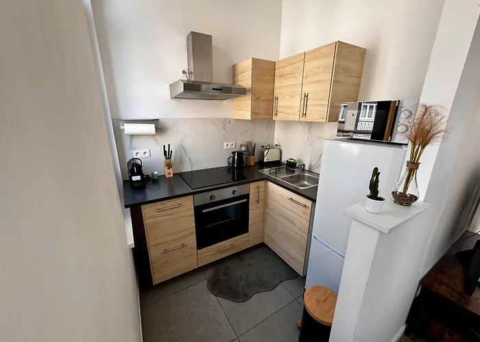 Cozy South-up And Ground