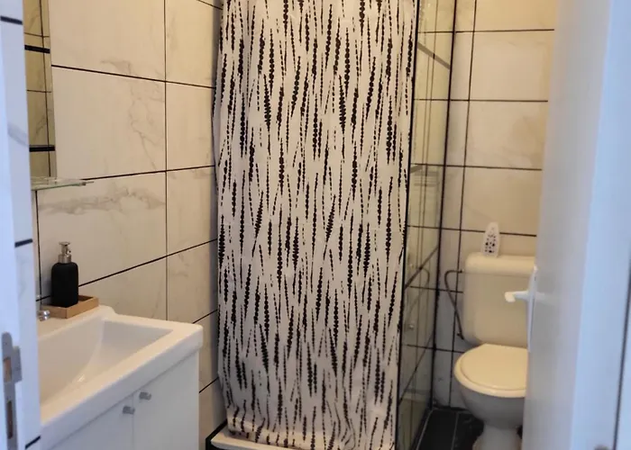 Midi Station شقة بروكسل