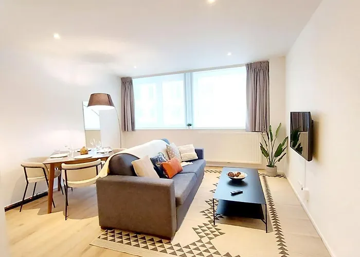 New Luxe Grand Place *