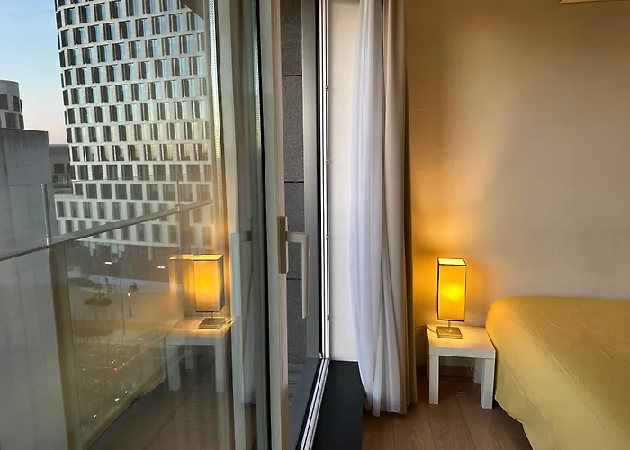 With Balcony In Center Apartamento