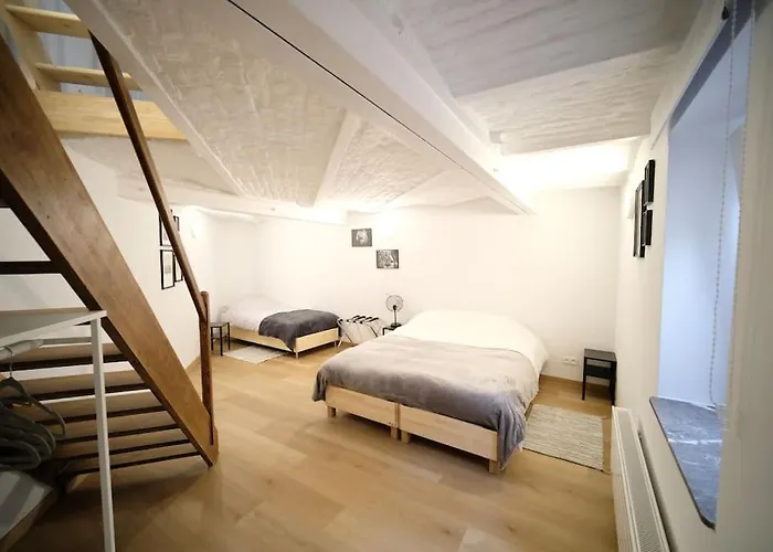 Smart - Gare Du Midi *