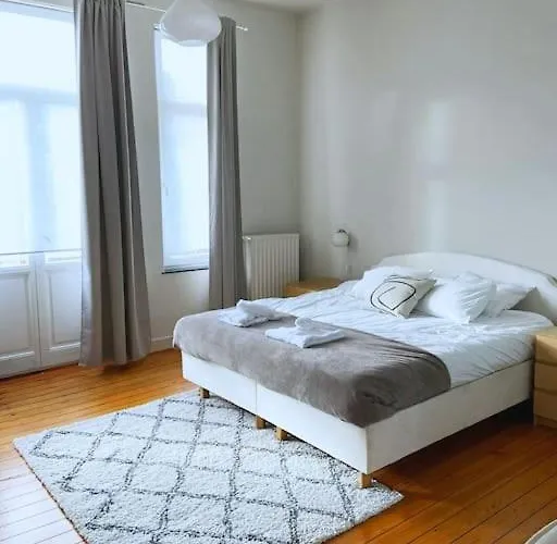 Апартаменты Cute Flat In *