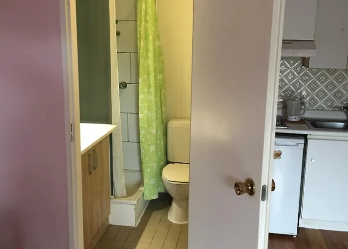 солнечная комфортная студия в андерлехт с лифтом