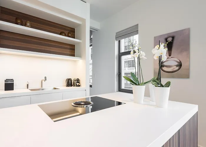 Modern 1br - 90 Sqm *