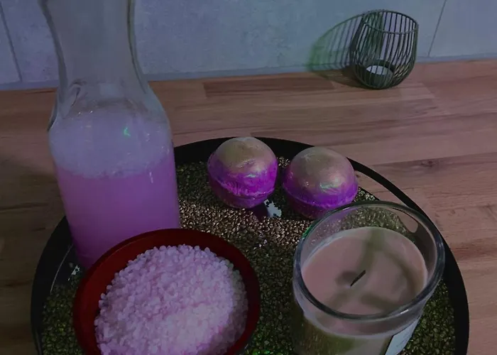 Lägenhet Jungle Romantic - Private Jacuzzi -