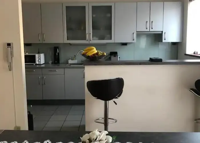 Privée Dans Grande Maison