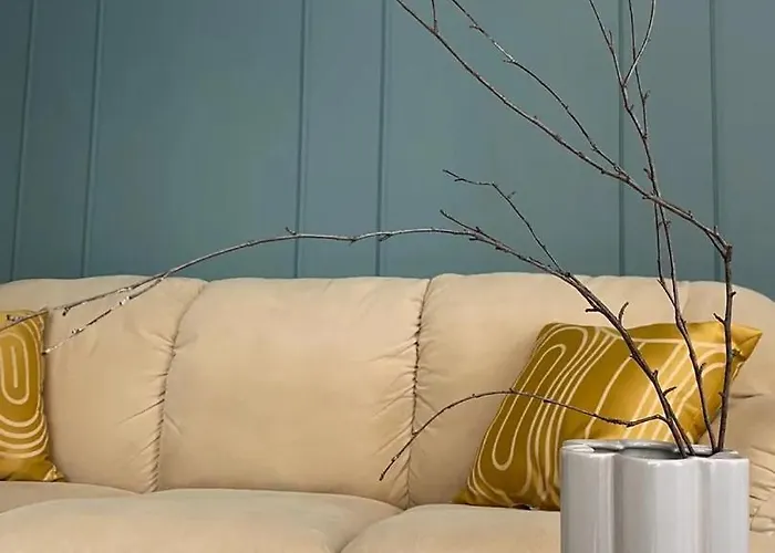 Chaussee De Wavre Family App's