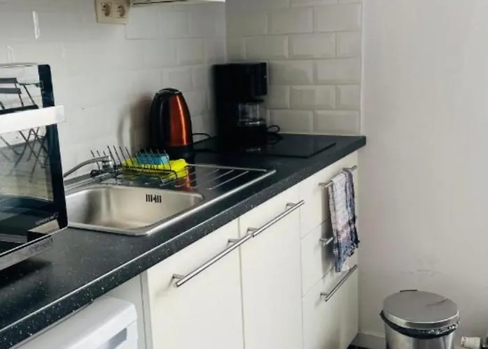 Surplombant Louisa *