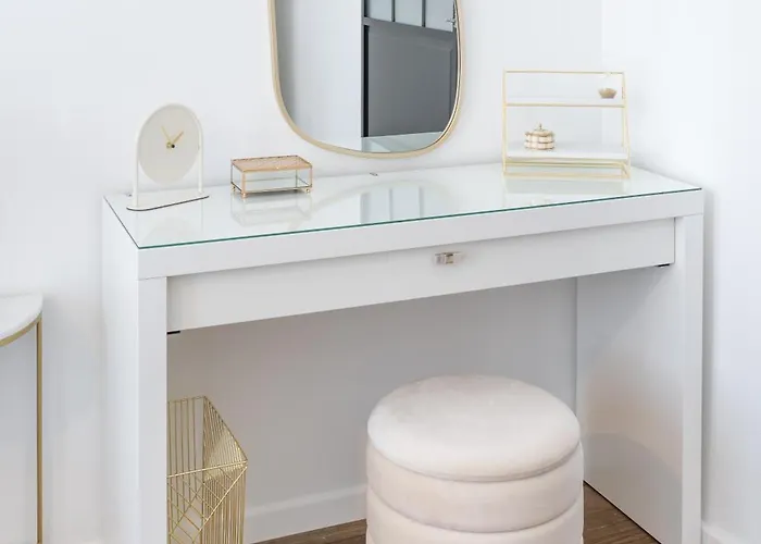 Your Serenity Bubble - Center Apartament