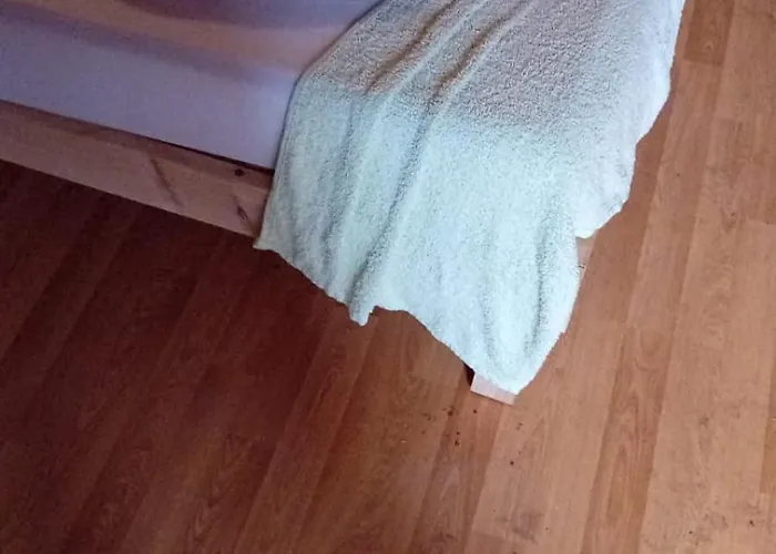 Chambre Disponible Проживание в семье *